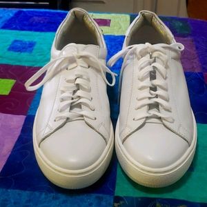 Women's Authentic Sneakers 👟 😍